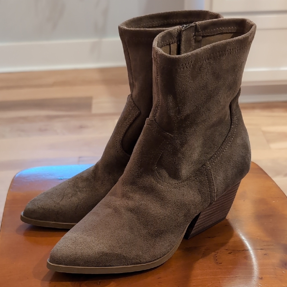 DV by Dolce Vita Western Boots